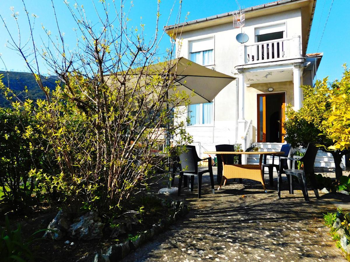 Villa Unifamiliare Con Posto Auto! Levanto Kültér fotó