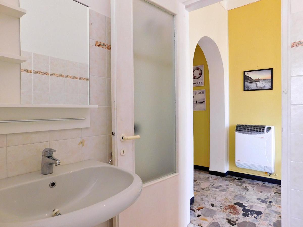 Villa Unifamiliare Con Posto Auto! Levanto Kültér fotó